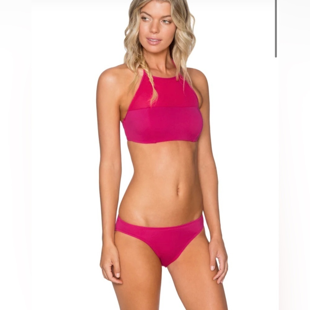 New w tags DD cup hot pink